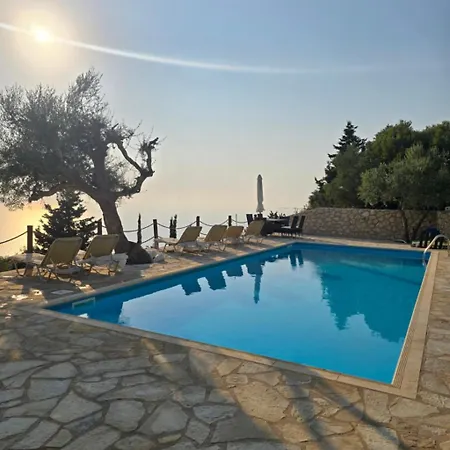 Sunset View Άγιος Νικήτας